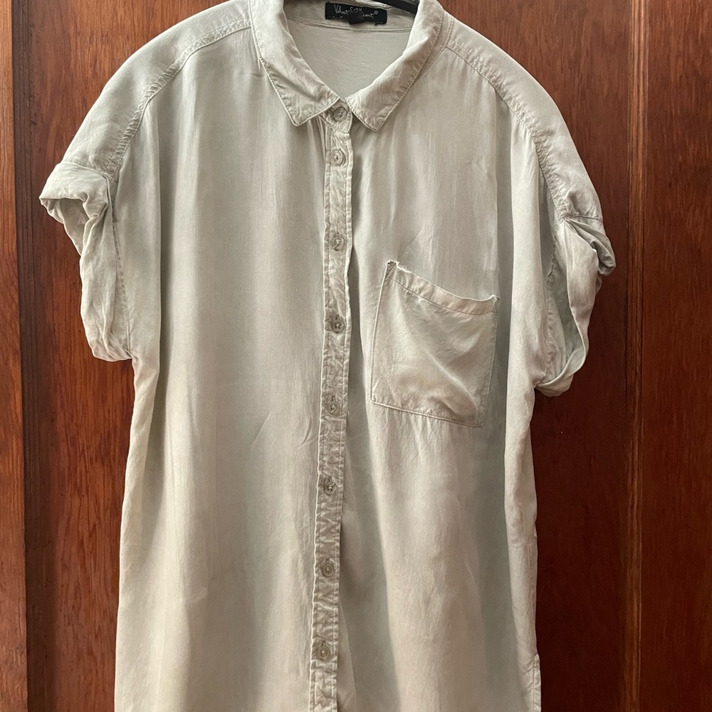 Velvet Heart Gray Casual Button Down Shirt Soft Lightweight